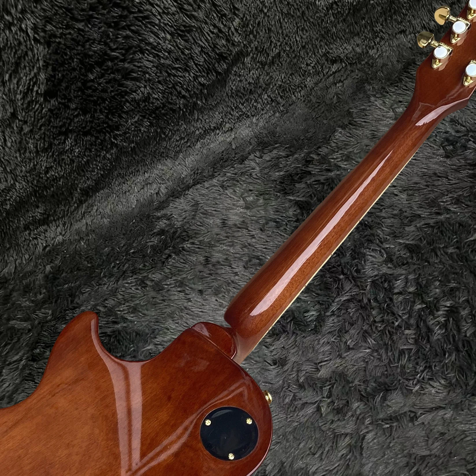 Electric guitar rosewood fingerboard 2 pickups Flame Maple Top