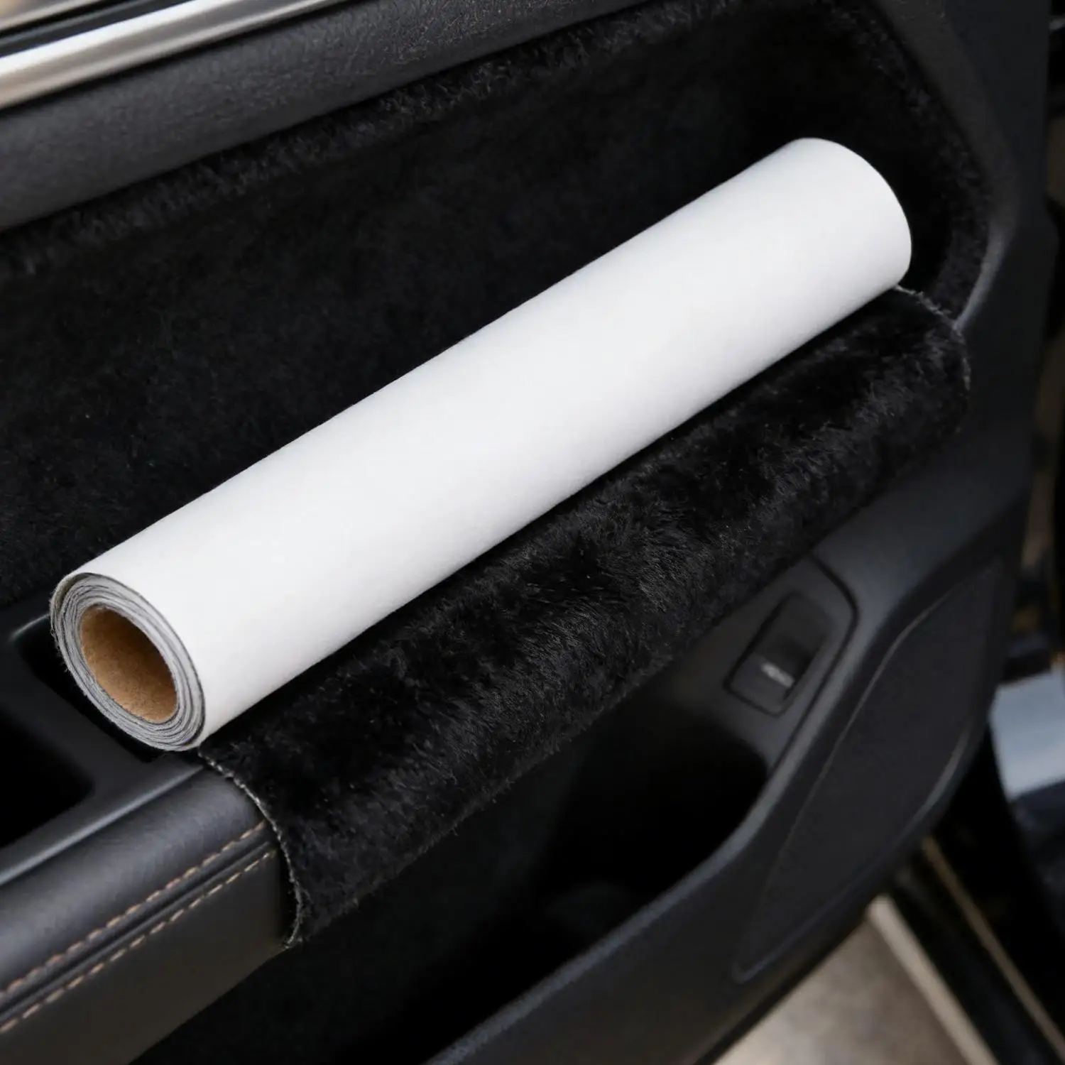 Schwarzer Selbstklebender Wildleder-Stoff mit Klebstoffrückseite für Autopolsterung, Reparaturmaterial für DIY Armaturenbrett, Tür und Autoinnenraum – Detail 3