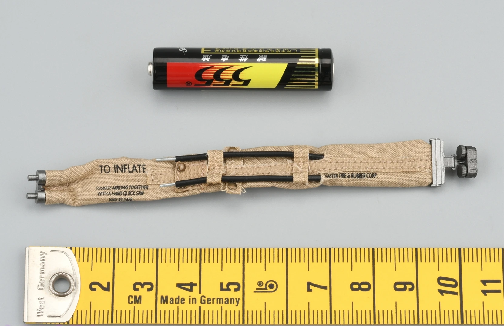 

SoldierStory1/12 Scale SSM-004 Ranger Buoyancy Belt Model for 6 ''