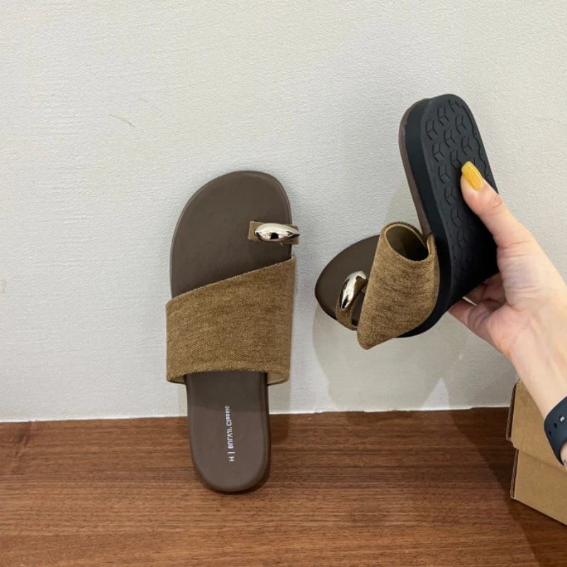 Classic Summer Women Clip-toe Flat Slippers Outdoor Trend Women Causal Slippers Soft Non-slip Ladies Fashion Slip-on Slippers