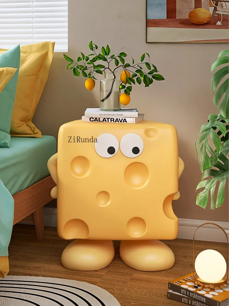 ~Fun creative bedside table household bedroom shelf cartoon cute children's room