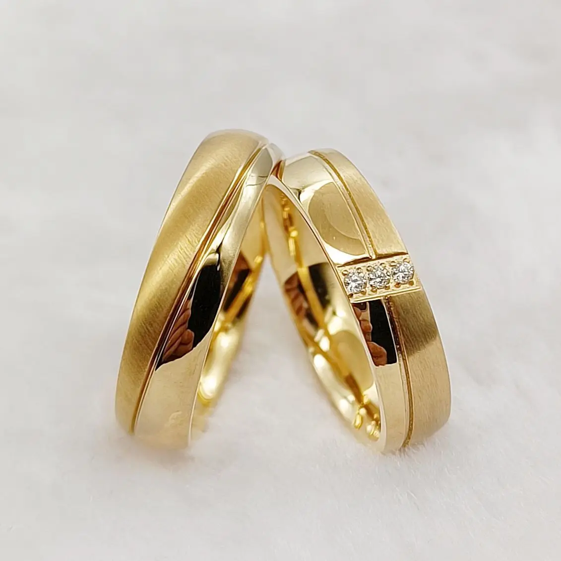 

High Quality Designer Wedding Rings Couples sets for lovers Western 24k Gold Plated Fashion Stainless Steel Jewelry Finger Ring