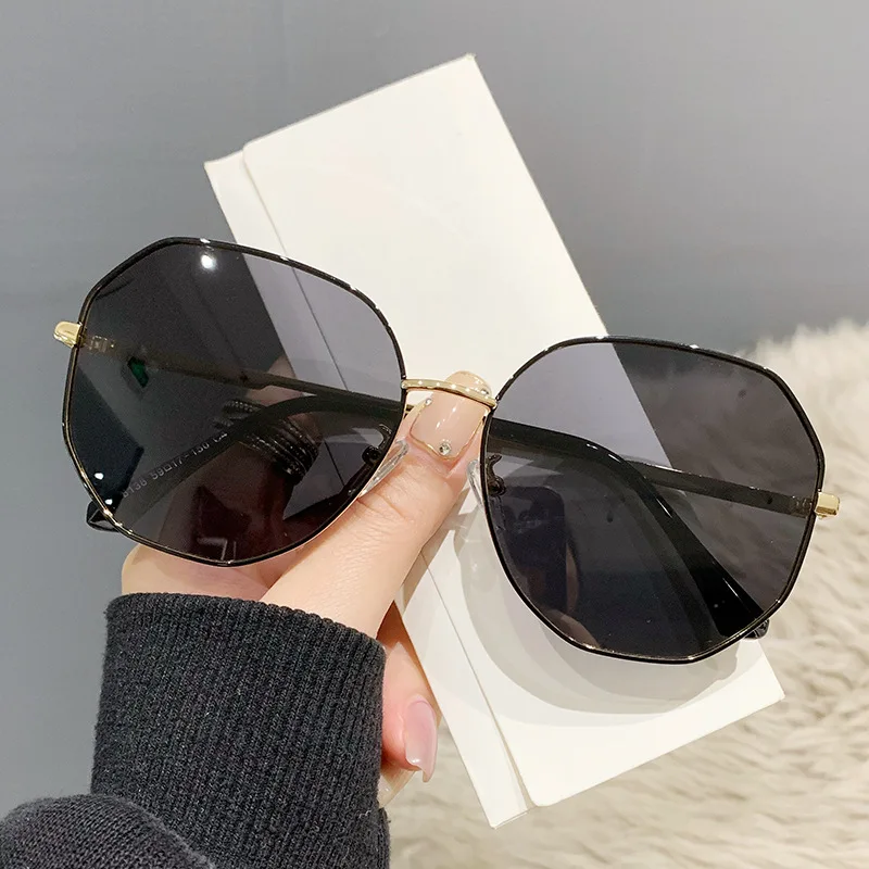 Women Polarizing UV Protection Sunshade Sunglasses T111 polarized glasses,women sunglasses,uv protection glasses