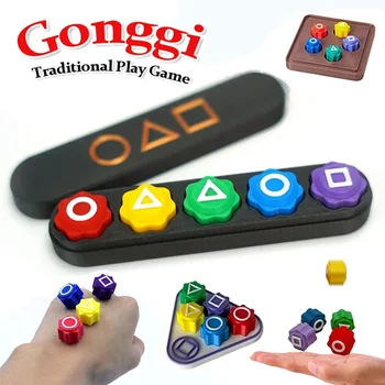 Traditional Korean Gonggi Game 1