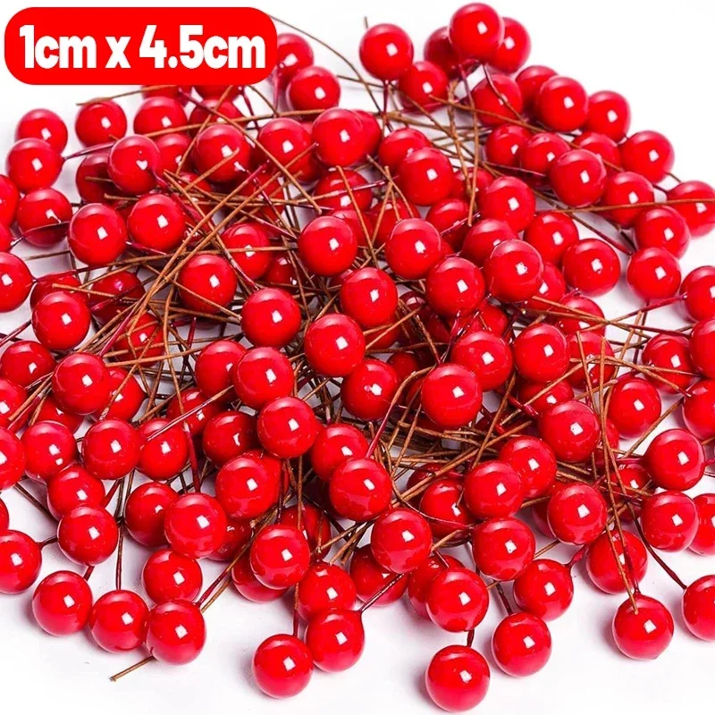 thumbnail image 1 of Hojas verdes artificiales de bayas de acebo, bayas rojas doradas de Navidad, tallos de bayas de acebo, adorno de corona de árbol de Navidad, decoraciones para fiestas de Año Nuevo, 1 of 5