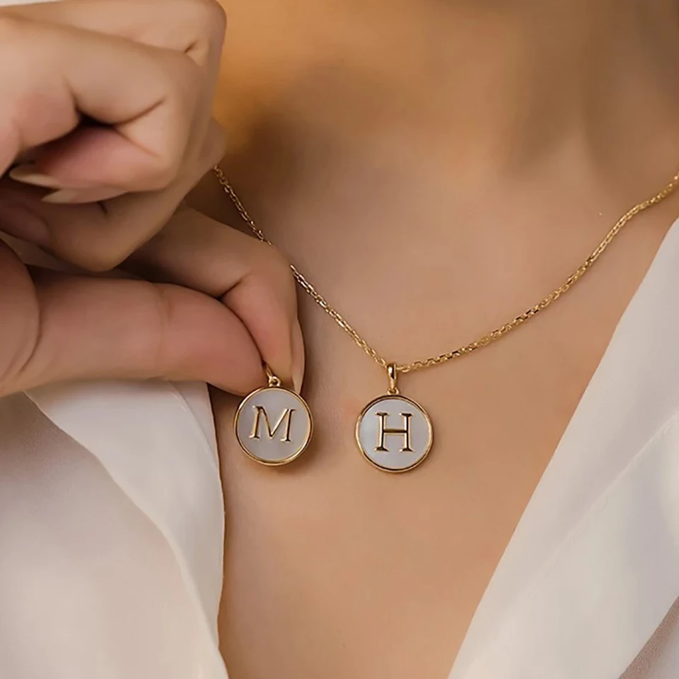 Rockyu Women's Gold Initial Necklace – Stainless Steel, Hypoallergenic, English M-Shaped Pendant, 17.7" Chain