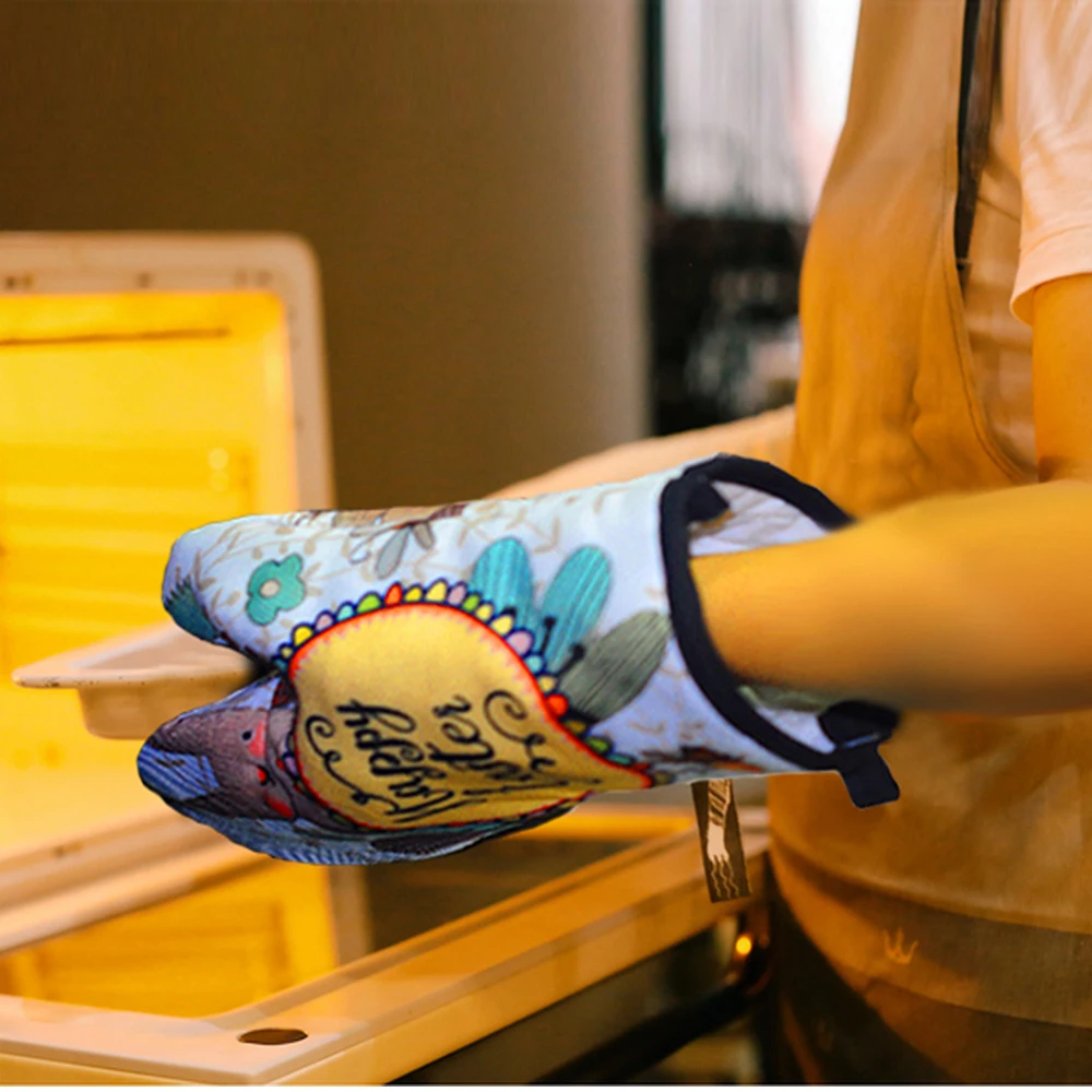 Kitchen Gloves Cartoon Characters Oven Glove Polyester Pizza Oven Mitt Bake Glouse Cooking Kitchen Tools Accessories Potholders Women
