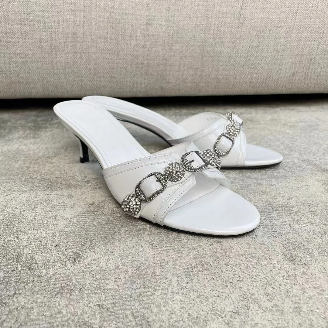 2024 Summer Women's Heel Sandals trend Lacquer Leather Rivet Fashion  Girls' Sandals