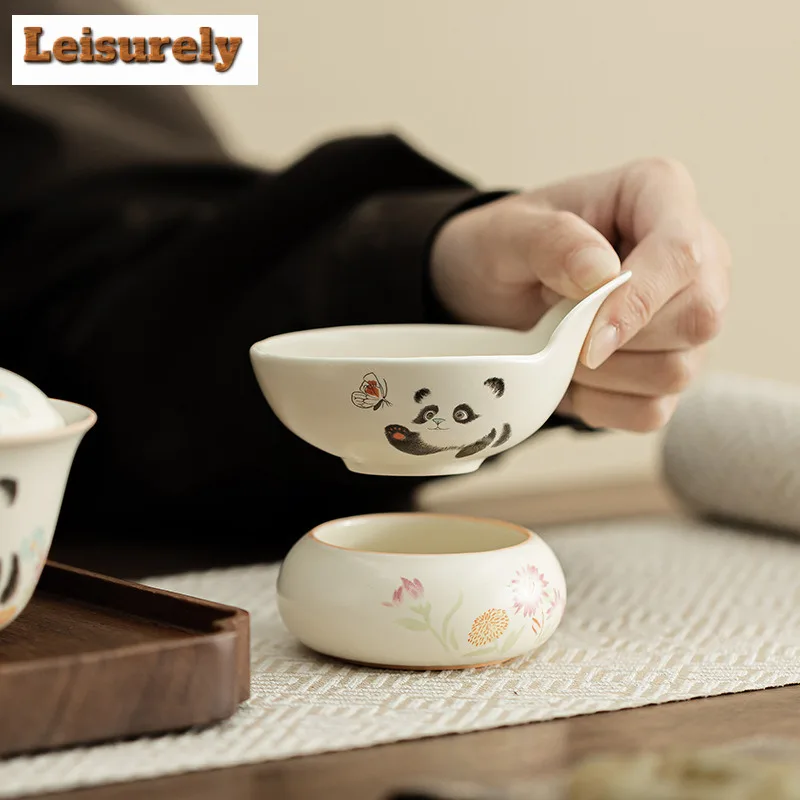 Cream Ding Kiln Panda Play Butterfly Tea Separator Infusor Vintage Tea Strainer Dispenser Tea Making Filter Tea Services Craft