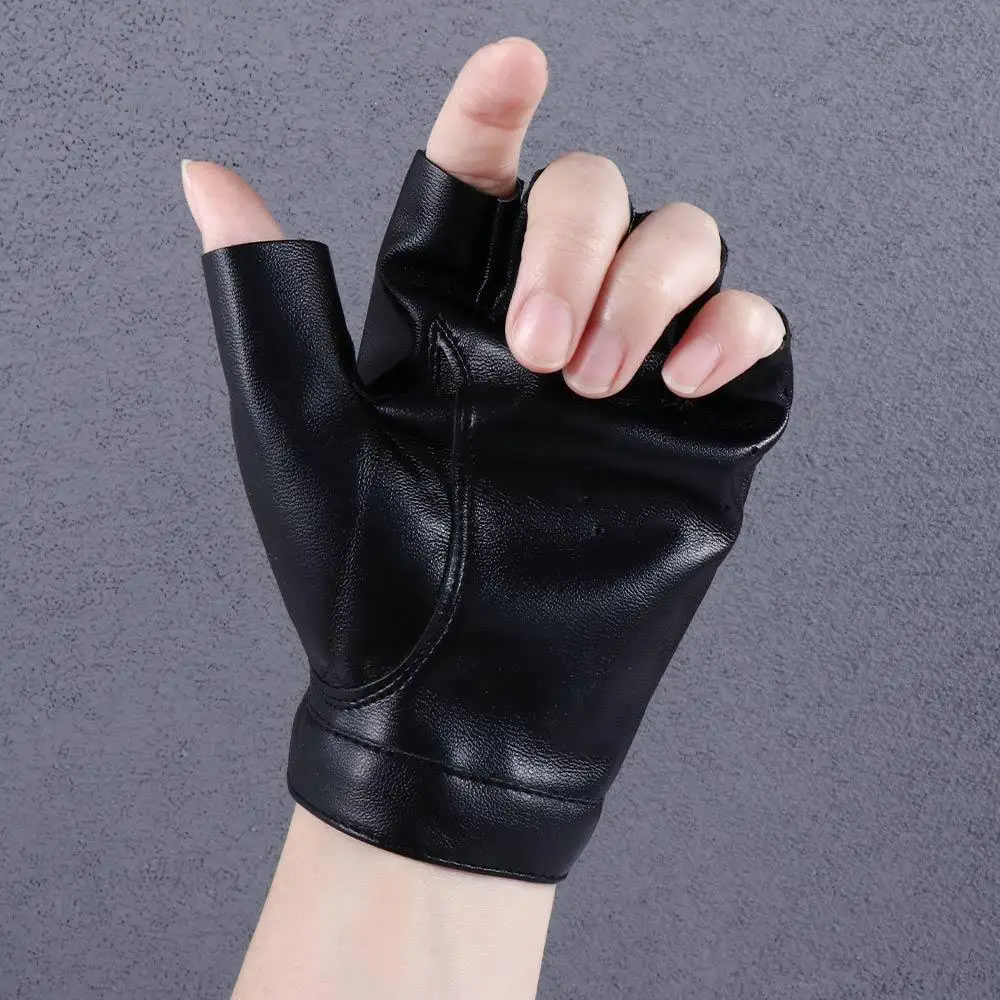 Hip Hop Elegant For Girls Heart Hollow Black White Women Gloves Korean Anime Mittens Half Finger Gloves PU Leather