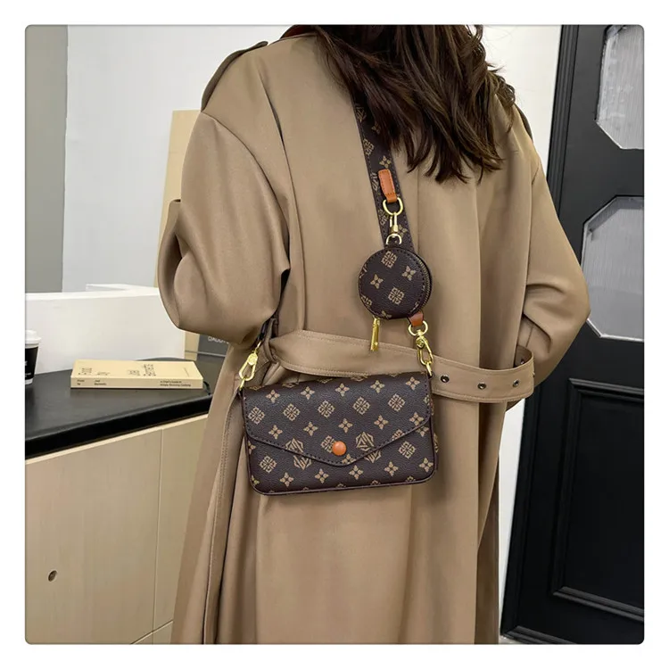 Model Carry Style 1