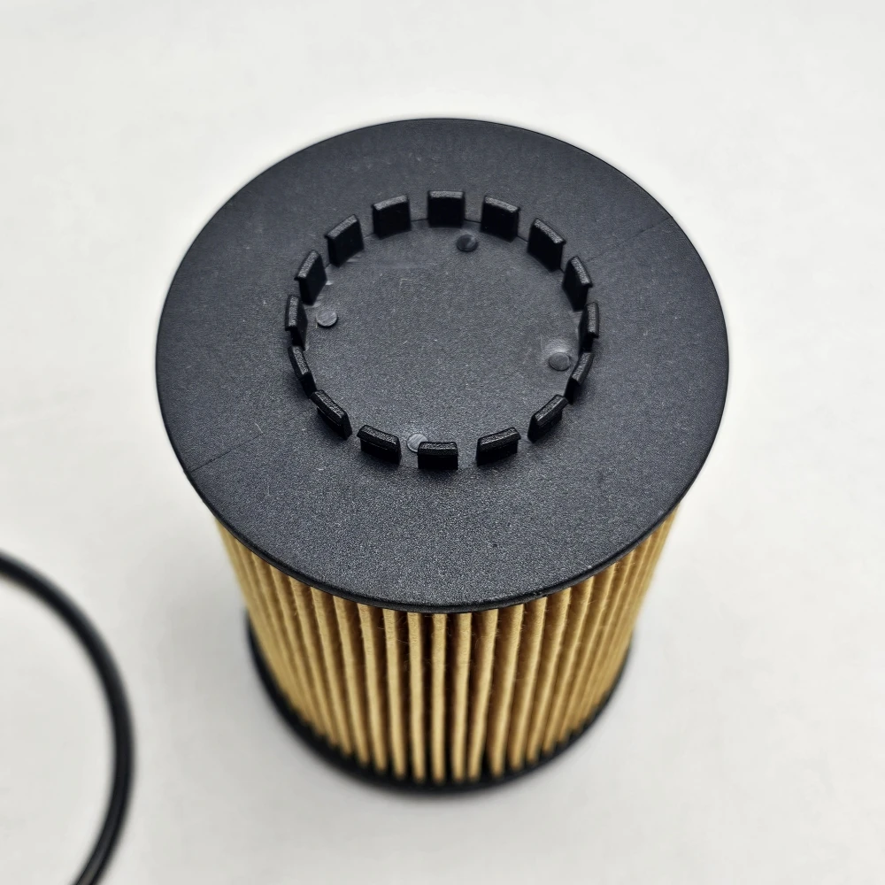 Car oil filter oil filter for PORSCHE CAYENNE VW CC PASSAT TOUAREG SKODA SUPERB