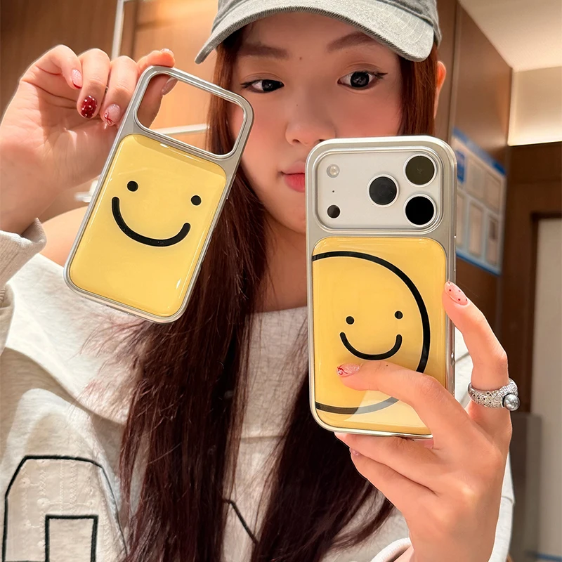 Minimalist Smiling Face Electroplated Drip Glue Phone Case
