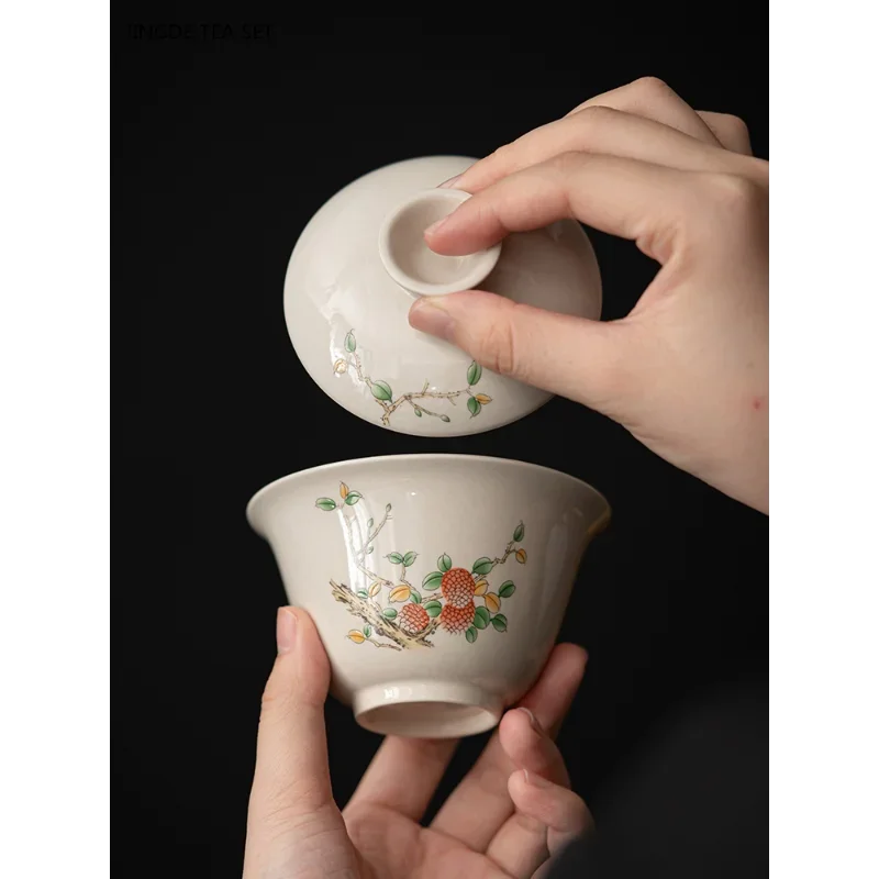 1PCS 140ml Exquisite Ceramic Teacup with Lid Handmade Beauty Gaiwan Home Master Cup Tea Infuser Traditional Tea Accessories