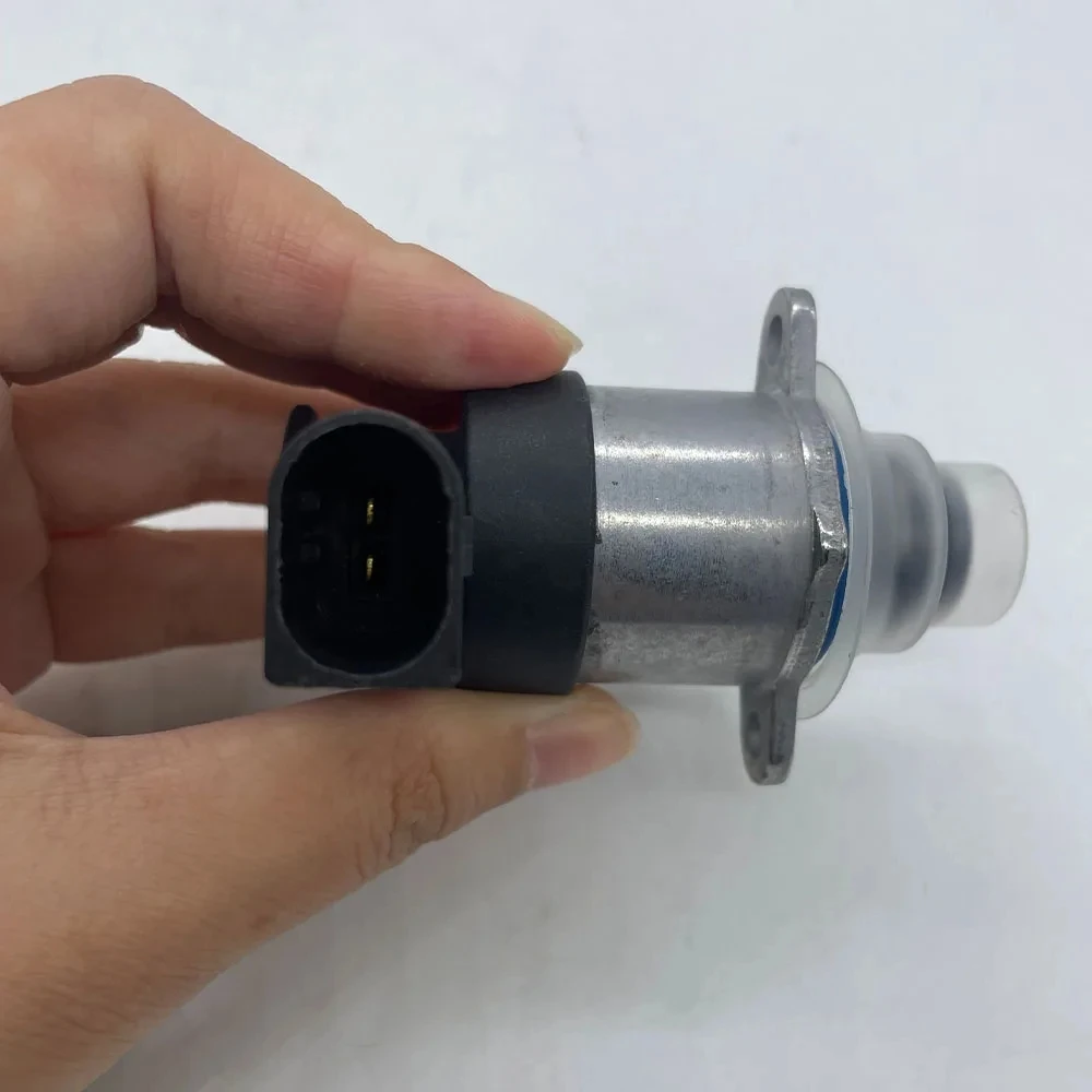 NEW High Quality 0928400706 0928400768 Fuel Pressure Regulator SCV Valve 1462C00987 For A-udi A3 Q5 A6 V-W Golf Passat