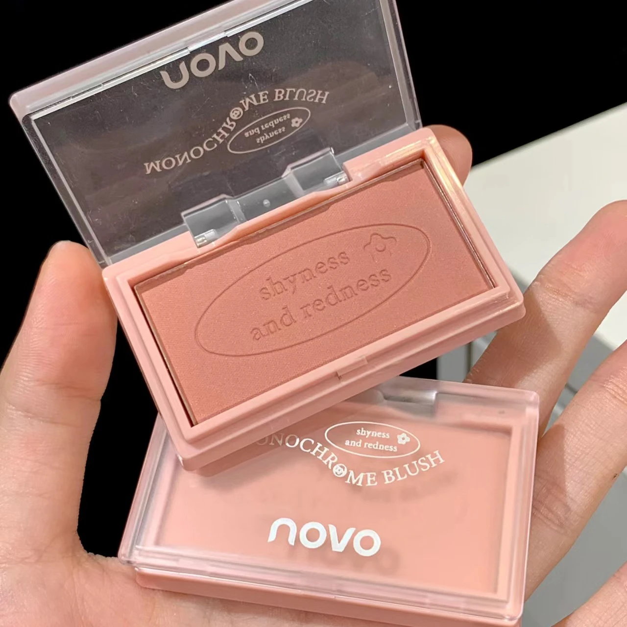 

Monochrome Soft Mist Blusher Powder Matte Velvet Eyeshadow Long Lasting Waterproof Blush 6 Colors Pink Peach Blusher Face Makeup