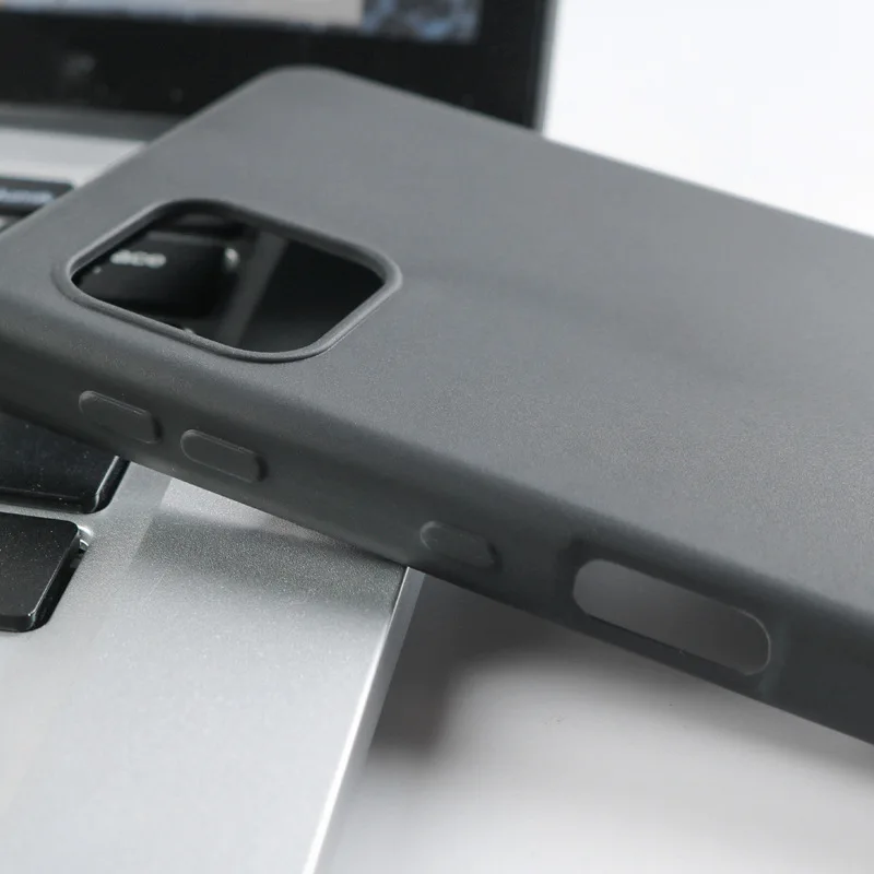 Soft Matte Black TPU Silicone Phone Case - Lightweight and Durable Cover