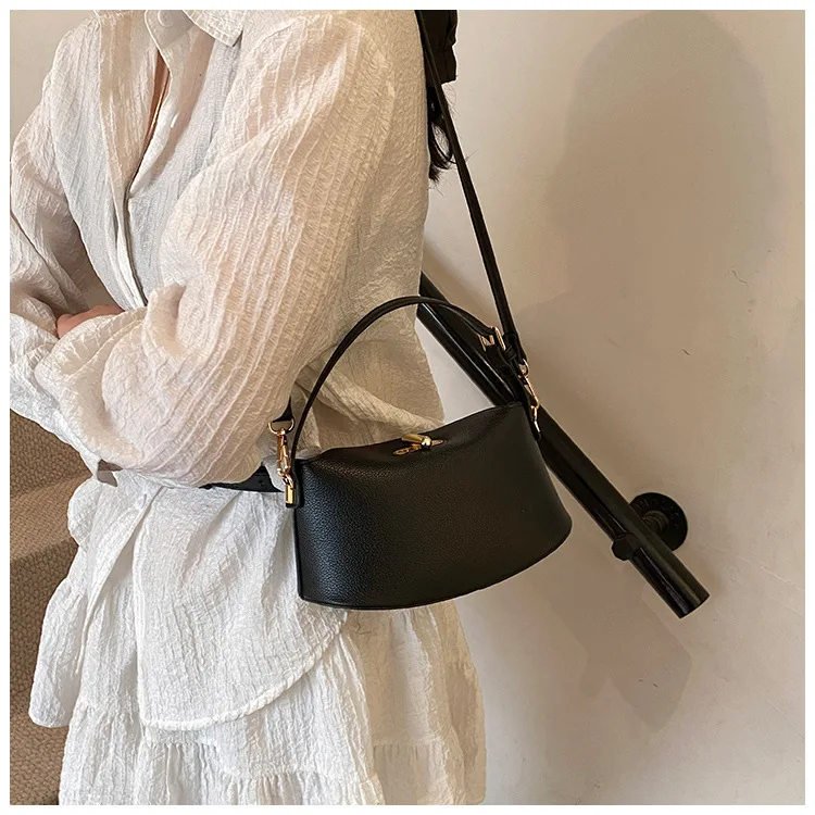 Se49c3aa3c63549688f7d461790fe6f17k