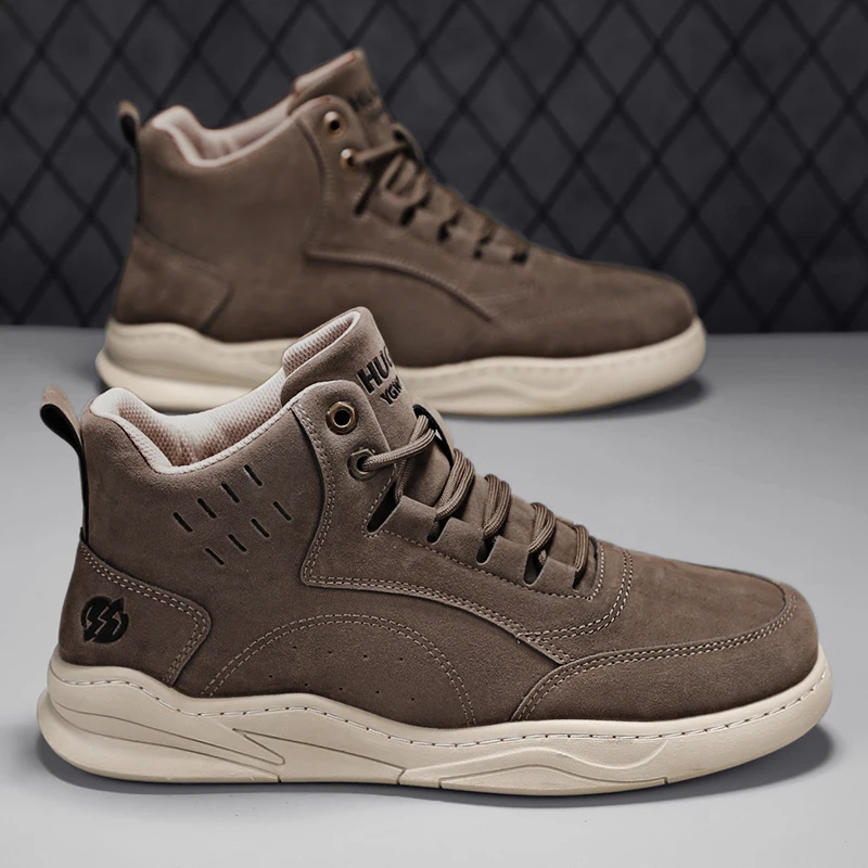 נעלי סניקרס לגברים 2025 חדשות בסגנון גבוה עם סוליית רטרו רכה ומונעת החלקה במידות גדולות 38-48 לריצה וספורט לגבר