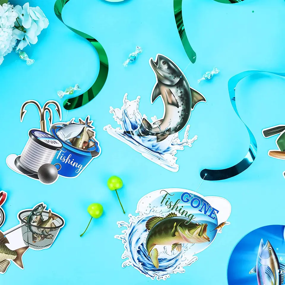 Set De Décoration Fête Pêche - 2 Guirlandes Avec 24 Poissons En Carton, Fils Et Aiguille Inclus - Pour Anniversaire, BBQ, Thème Marin