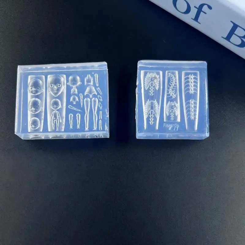 1/2개 3D 아크릴 몰드 DIY 인형 디자인 투명 실리콘 매니큐어 템플릿 네일 액세서리