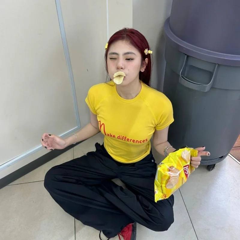 

Yellow Printed T-shirt Summer Slim Sweet Cool American Top Short Sleeve