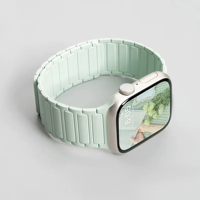 ตัวเลือกสินค้า สายซิลิโคน Apple Watch ยืดหยุ่นใส่สบาย หลายขนาด