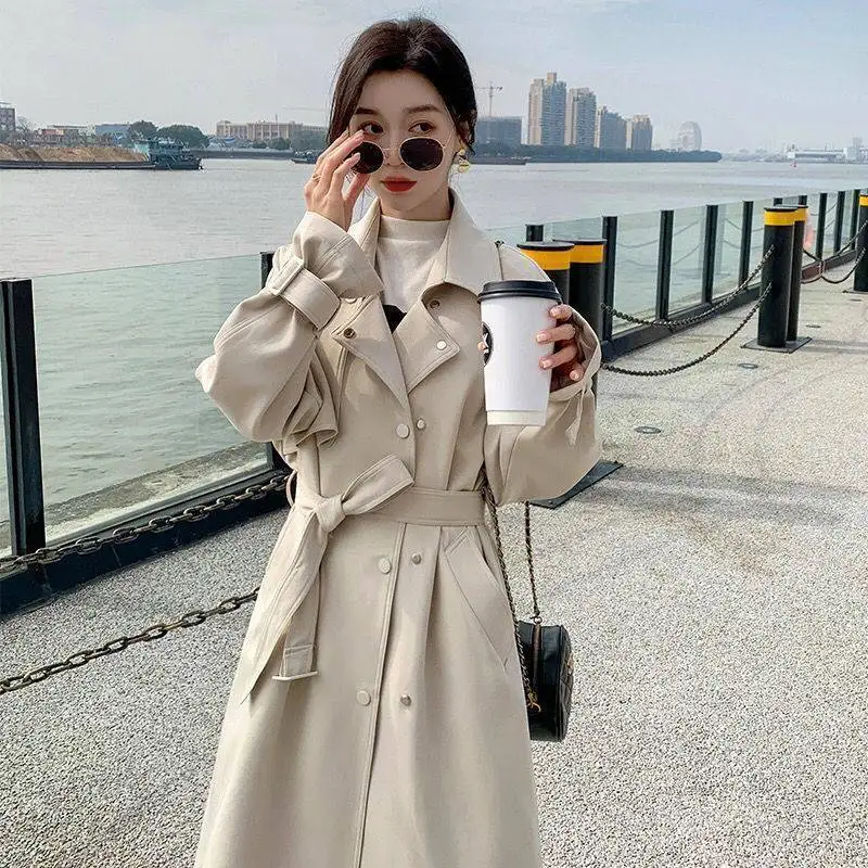 White Windbreaker Women's 2022 Autumn New Korean popular British Style Double breasted Trench Coat Female Jacket Belt Coat W669