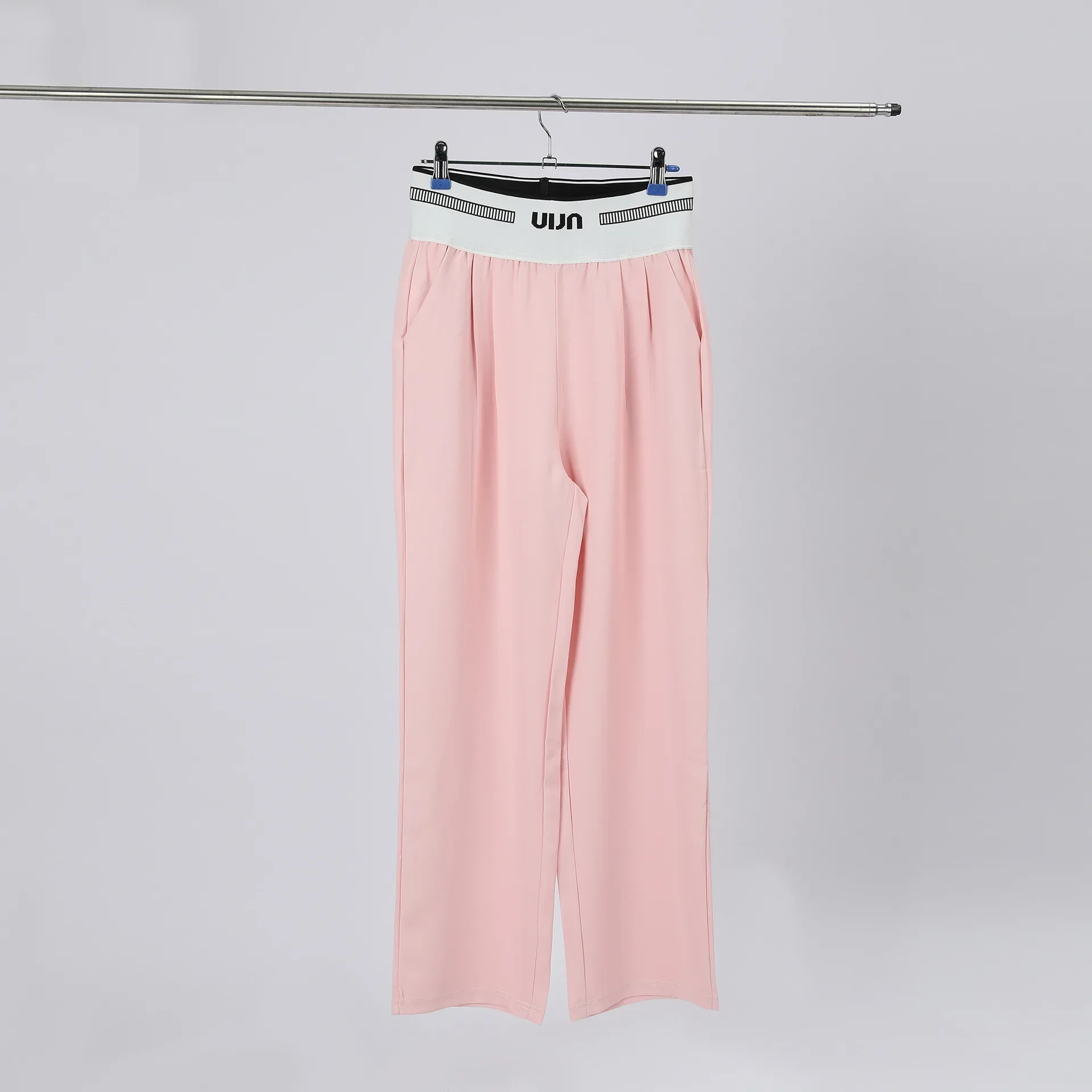 بدلة تنحيف نسائية لربيع وصيف 2024 جديدة غير رسمية...