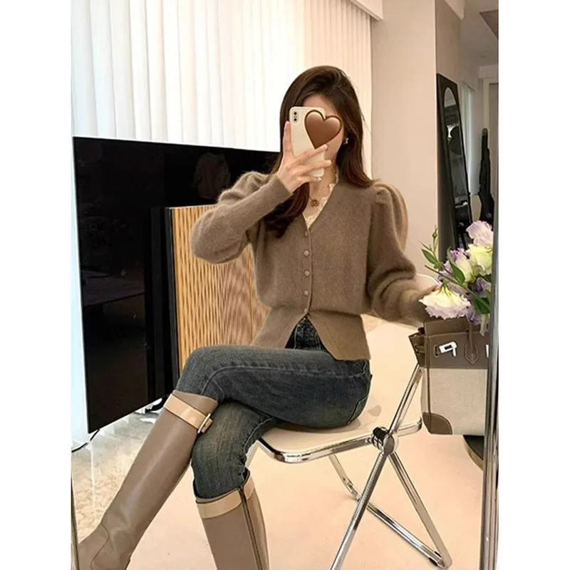 여성용 짧은 브이넥 스웨터 코트, 고급 레트로 퍼프 소매, 단색 니트 가디건 블라우스, 2024 가을 겨울 신상