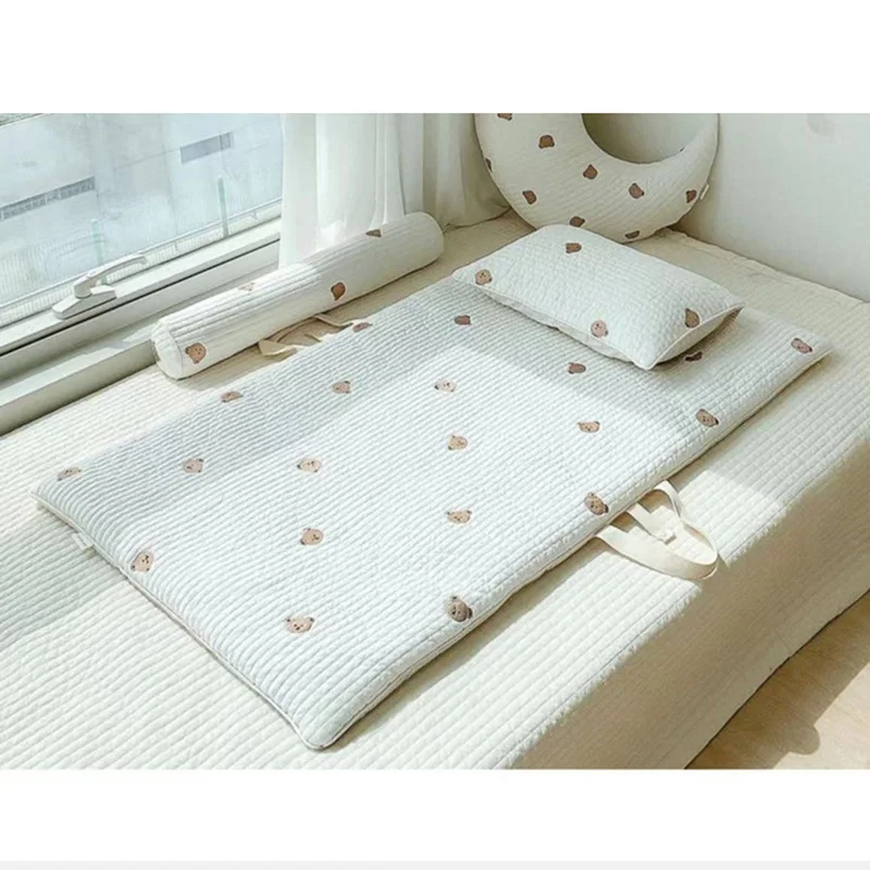 Cotton Thick Baby Crib Cot Mattress Pad for Kindergarten Travel Portable Bed Bear Embroidered Newborn Mattres Protector Play Mat