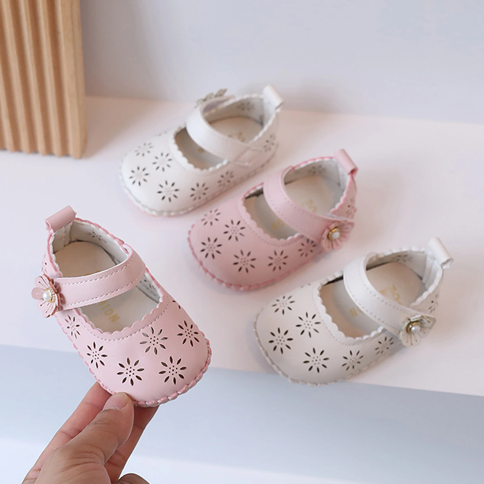 Infant Baby Girls Princess Shoes Summer Fall Soft Hollowed Flower Non-slip Bottom First Walker Shoes Toddlers Crib