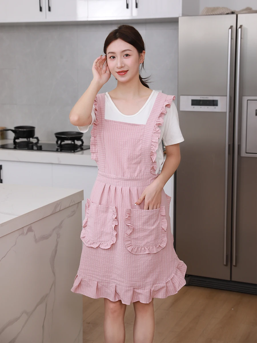 

Cute Princess Style Thin Breathable Apron Pure Cotton Waterproof Oil Resistant Fashionable Smock for Women