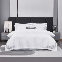 Juste de Luxe en Coton Doux 600TC Blanc Brcorporelle pour Hôtel, Drap pio, Taies d'Oreiller Chic, Broderie Grise/Or, Queen Super King 1