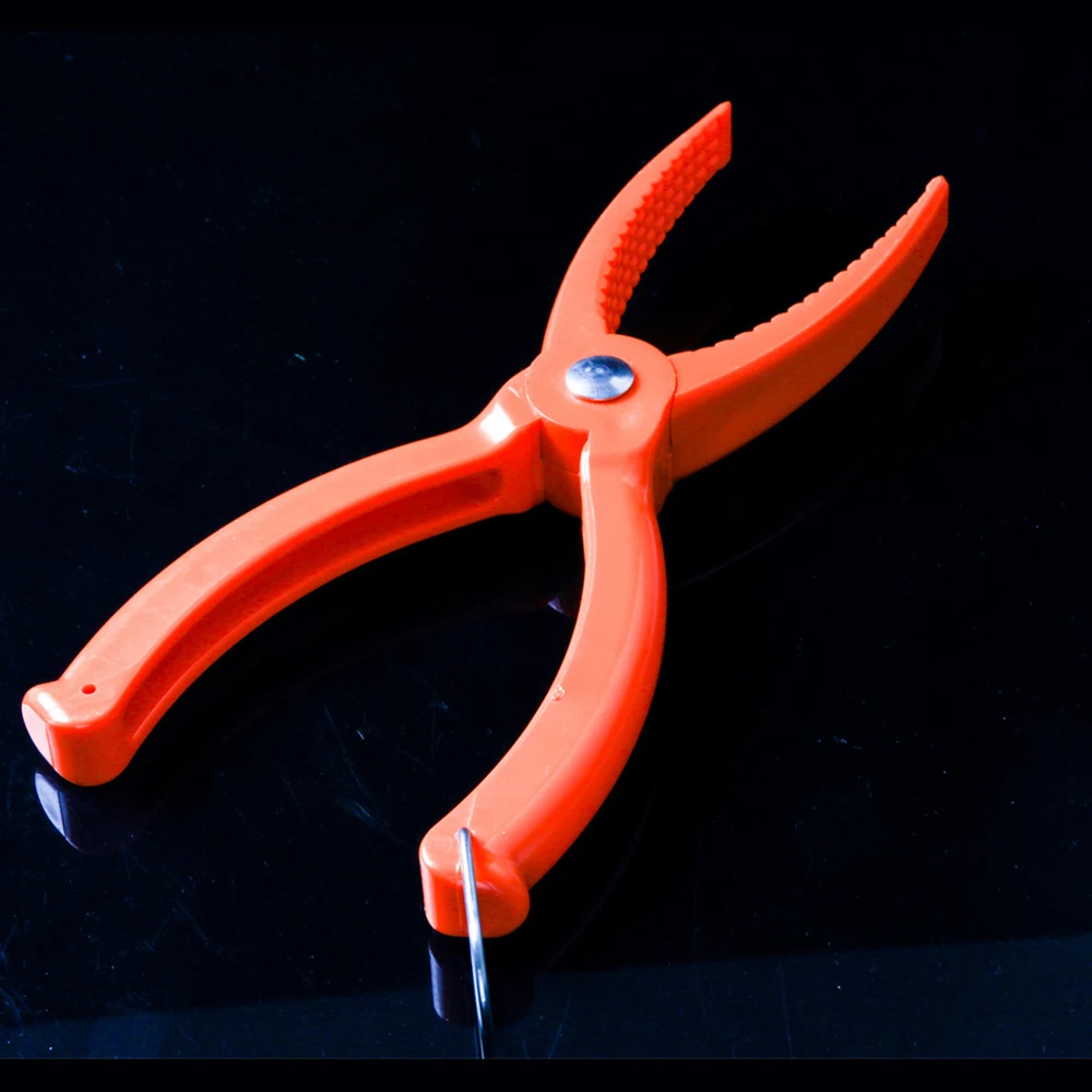 

Fish Catcher Innovative Strong And Durable Simple Design Easy To Carry High Quality Fishing Equipment Fish Control Device