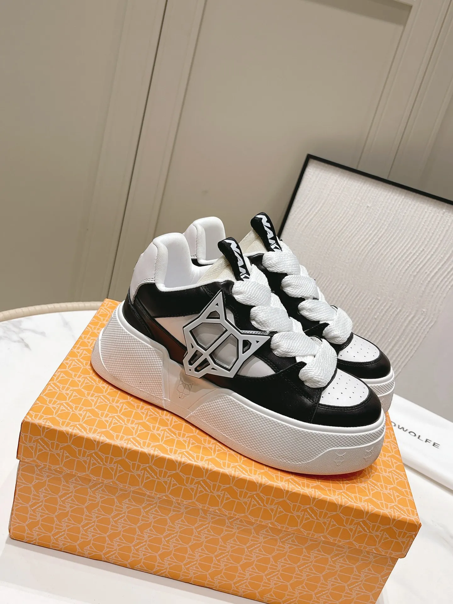 

Women Shoes Naked Runway Wolfe City Sneakers White Black Genuine Real Leather Trainers