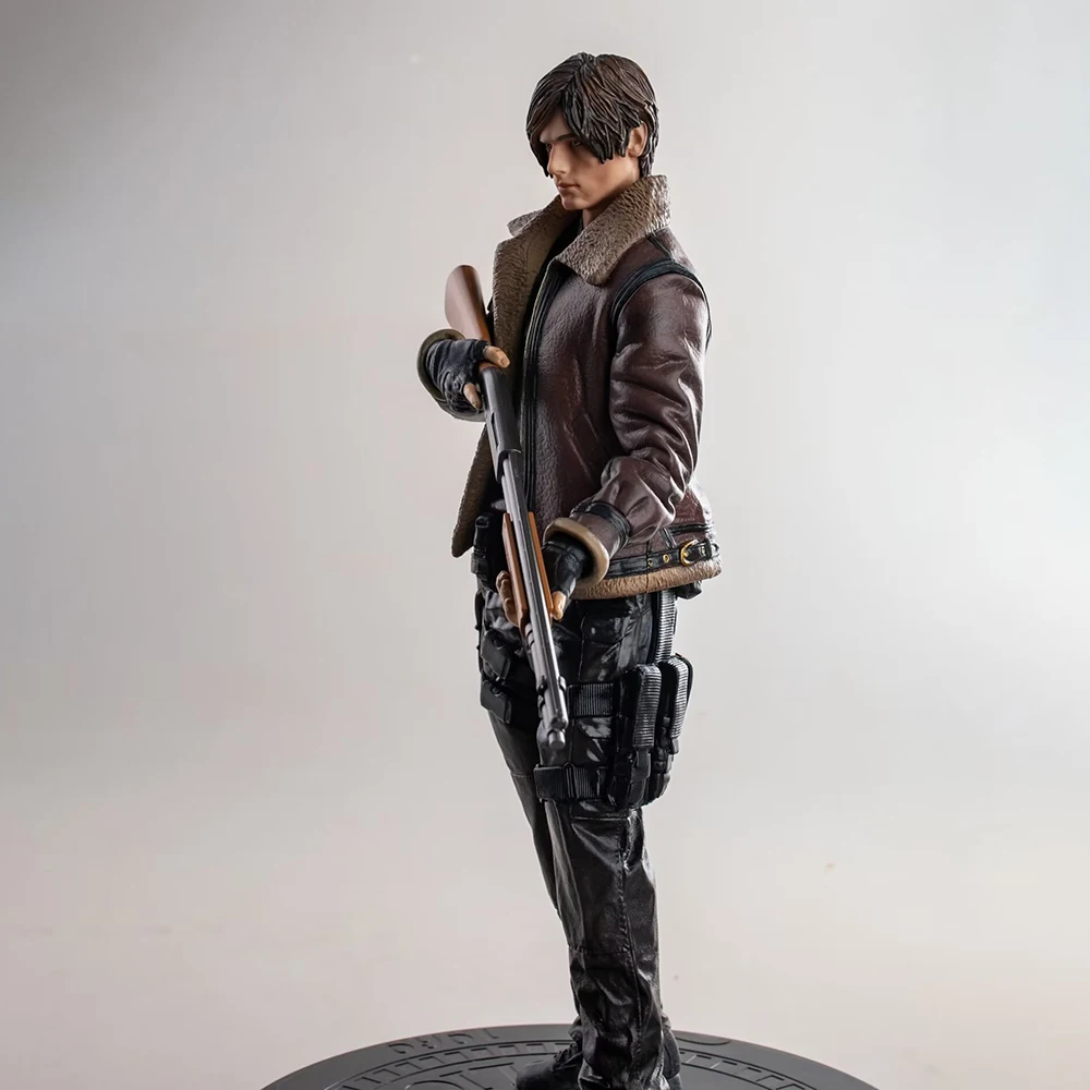 33Cm Resident Evil Leon S. Kennedy GK PVC Action Figure Biohazard