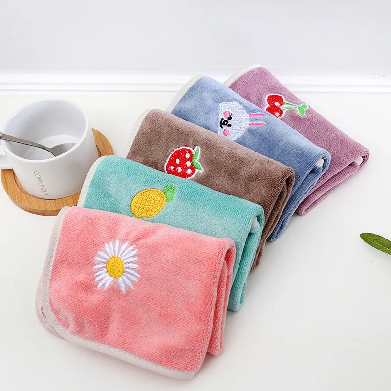 Description Picture 4 of item1Pc 30x30cm Microfiber Square Towel Soft Water Absorption Hanging Embroidery Gift Children's Handkerchief Wash Face Cloth