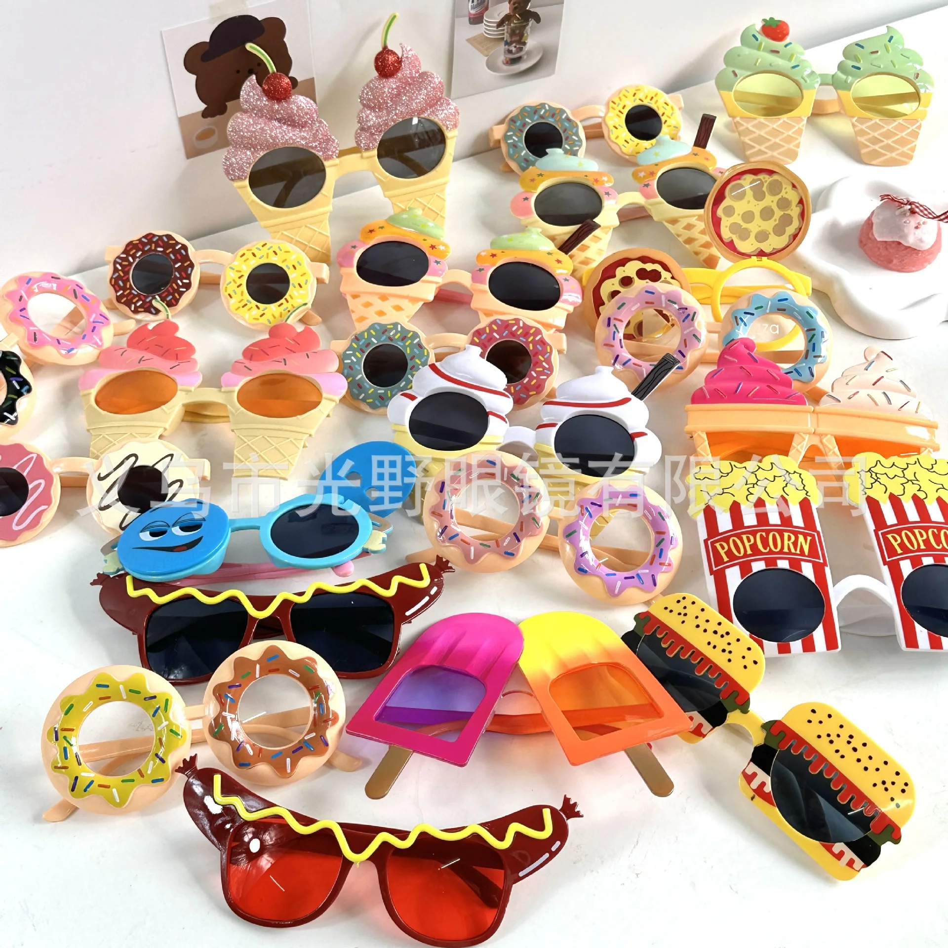 Funny Party Decorative Eyeglasses Plastic Gathering Picnic Photography Props