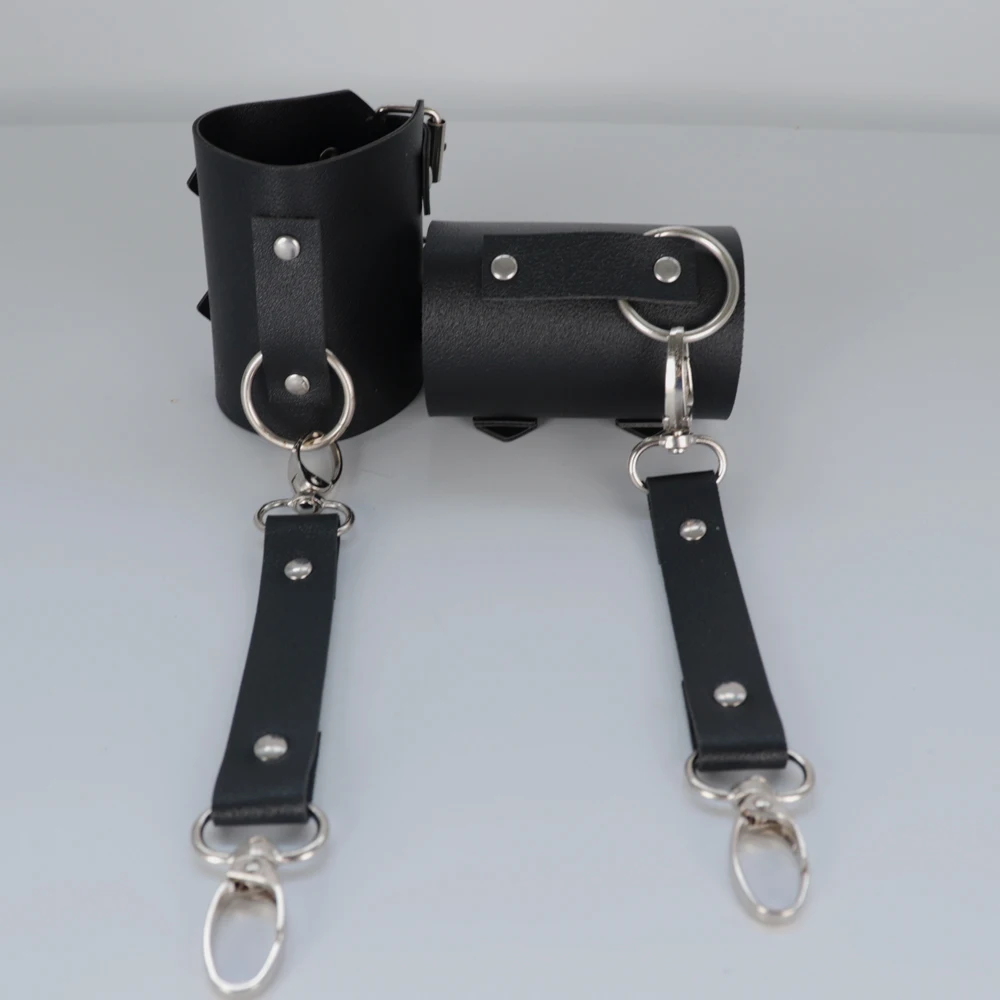 1 pair Black Soft PU Leather Handcuffs Restraints Sex Bondage Sex Products Ankle Cuffs Bondage Slave Sex Toys for Couple