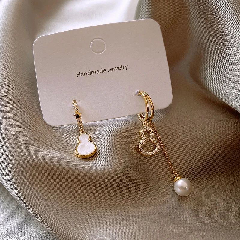 Asymmetrical Design Earrings - Image 5