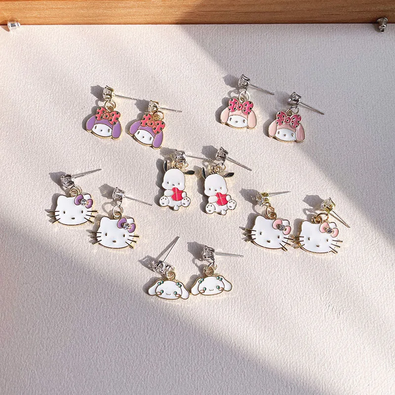 

Kulomi My Melody Cinnamoroll Pochacco Kawaii Sanrioed Accessories Cartoon Cute Girl Heart Earrings Silver Needle Gift for Girls