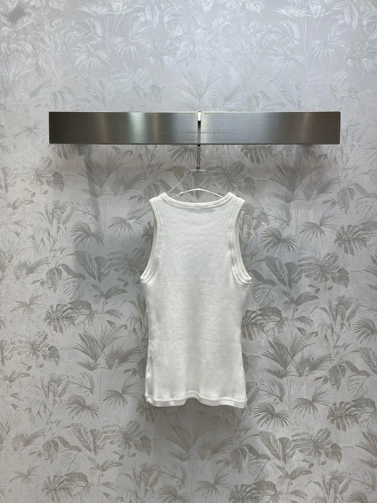 

New Spring Sweater Knitted Tank Top with Logo