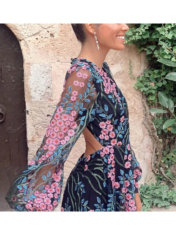 Sexy Backless Bohemian Print Dress Maxi Dress Women\'s Travel Holiday Backless Floor-length Dress Daisy-print Beach Party Dress