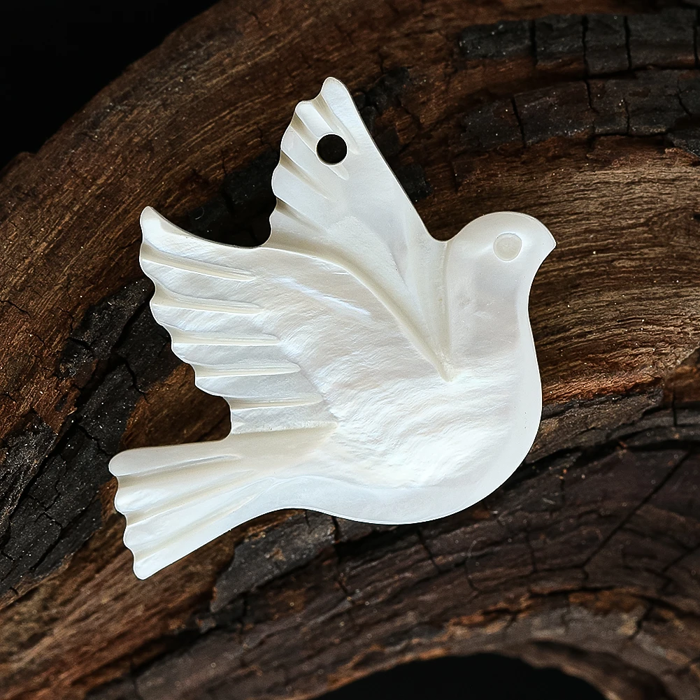 5pcs natural shell ornaments Natural Shell Material Pendant Creative Peace Dove White Simple with Hole Jewelry Making DIY Earrings Bracelet Accessories