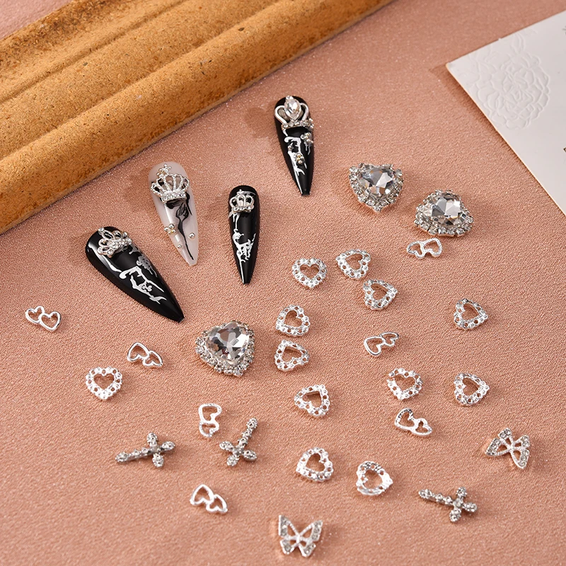 60PCS 실버 네일 참 크리스탈 하트 네일 참 3D 합금 크로스 네일 참 금속 나비 참 네일 보석 라인스톤