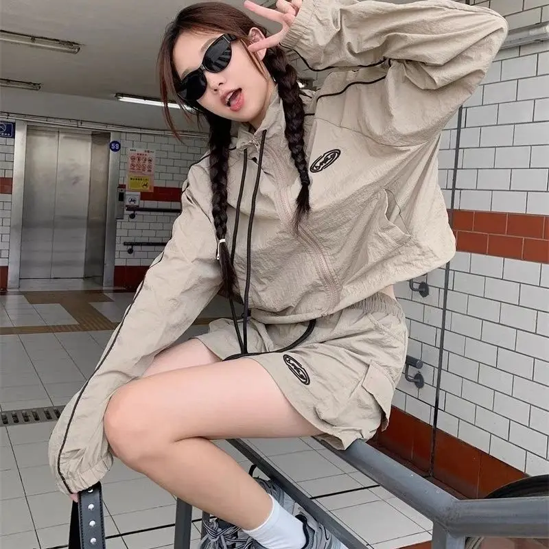 Hot Selling Spring Summer Windbreaker Suit Sun Protection Shirt Long-Sleeve Lightweight Drawstring Jacket with Short Skirt Set