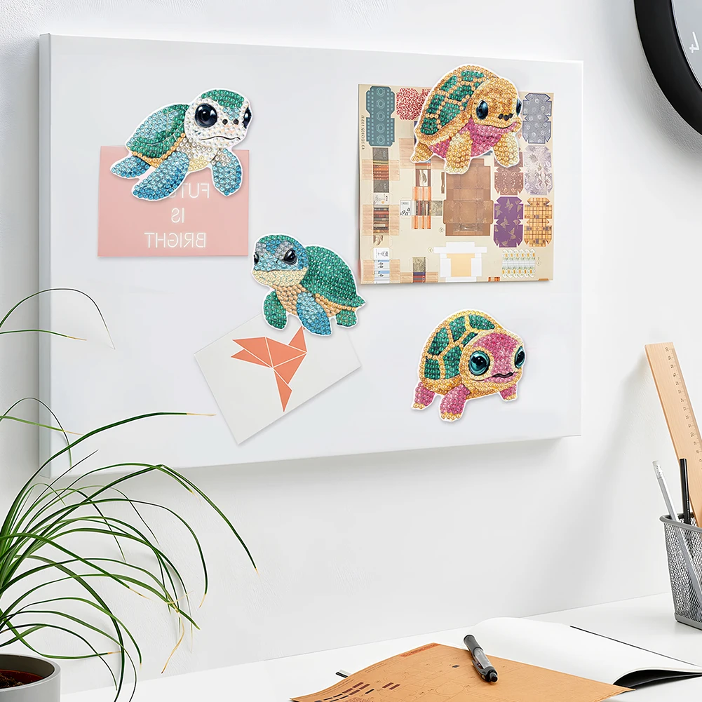 6Pcs Animal Pattern DIY Diamond Painting Fridge Magnets Crystal Sparkling Diamond Magnets Set for Refrigerator Mailbox Decor