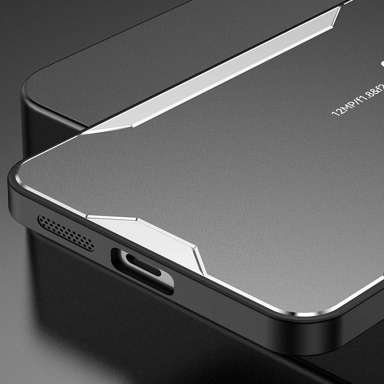 Darbeye dayanıklı kılıf iPhone 15 14 13 12 11 7 8 6s 6 artı Pro Xs Max XR SE 2020 2022 fırçalanmış metal alüminyum zırh arka_voghion.com
