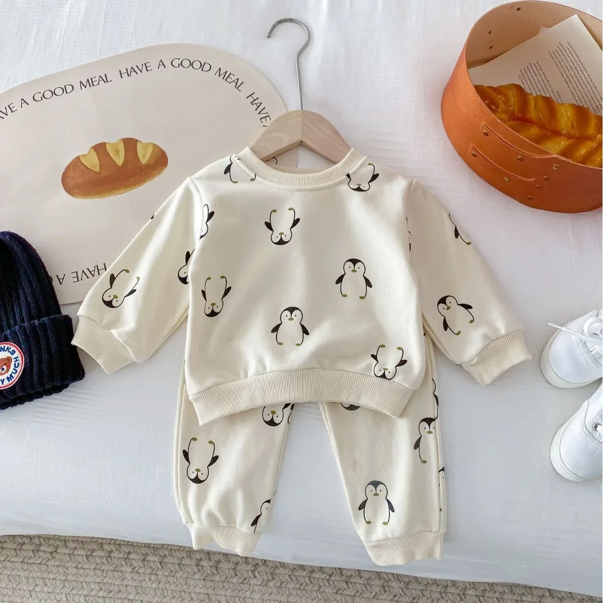 8820 Korean Baby Clothing Set 2024 Spring and Autumn New Boy's Leisure Suit Cartoon Sweater +Pants Two-piece Suit. 4